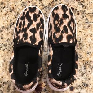Leopard slide sneaker